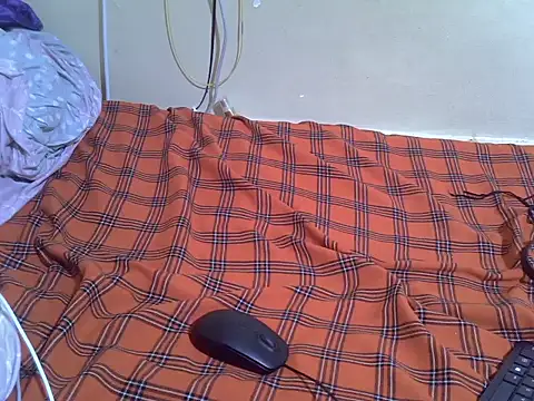 EbonyMina_'s cam snapshot