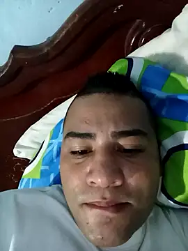 REYANIER's cam snapshot