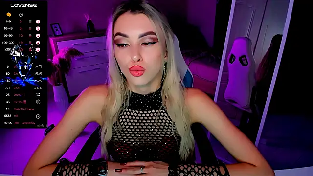 Emilia_Klar's cam snapshot