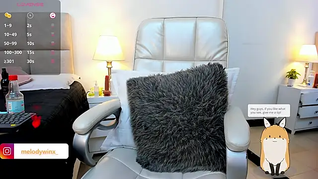 MelodyWinx's cam snapshot