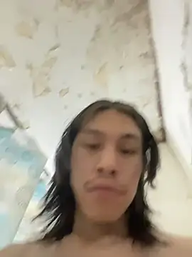 heytherepeoples717's cam snapshot