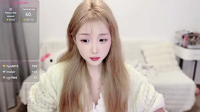 Joyce-bb's cam snapshot