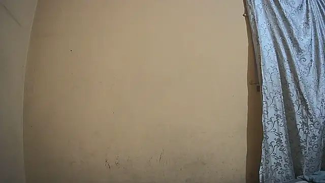 Miss_scofield's cam snapshot