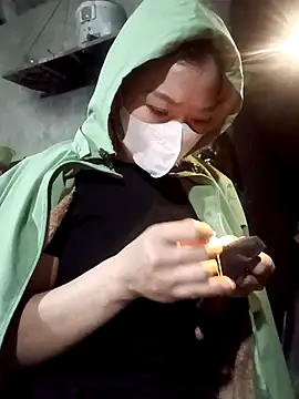 nat-tri's cam snapshot