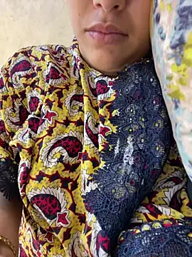 Bold-arabic-vibes's cam snapshot