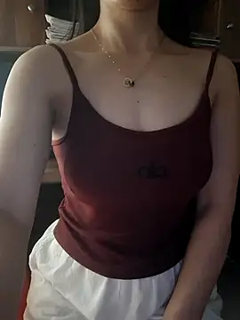 LazdyLy's cam snapshot