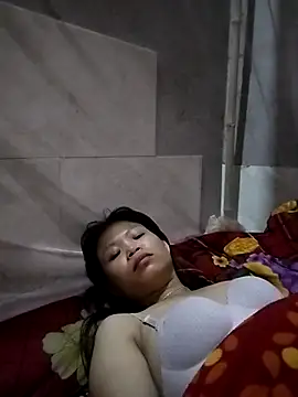 LinhNa999's cam snapshot