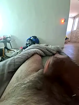 Alex840012's cam snapshot