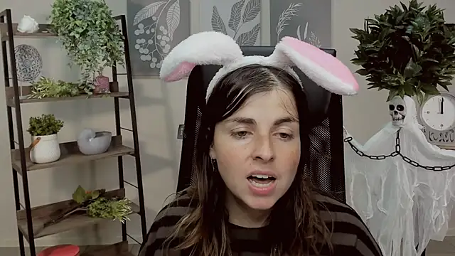 MartaEdams's cam snapshot