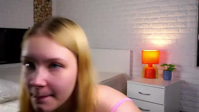 ElissaGlod's cam snapshot