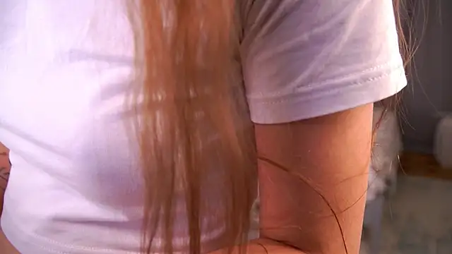 LeonoraWoods's cam snapshot