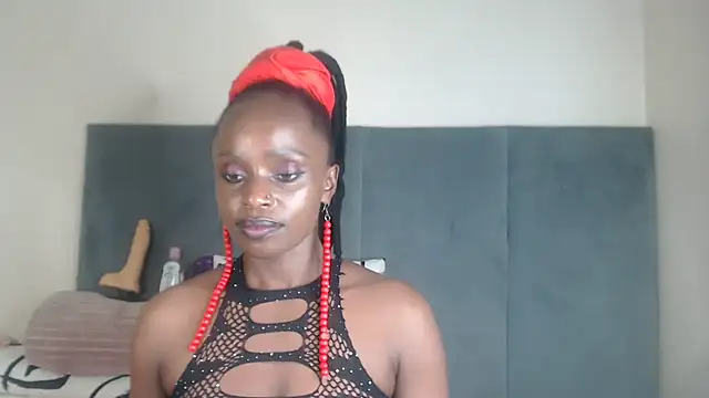 Jah-Queen's cam snapshot