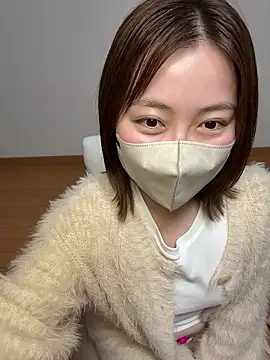 --Kimi's cam snapshot