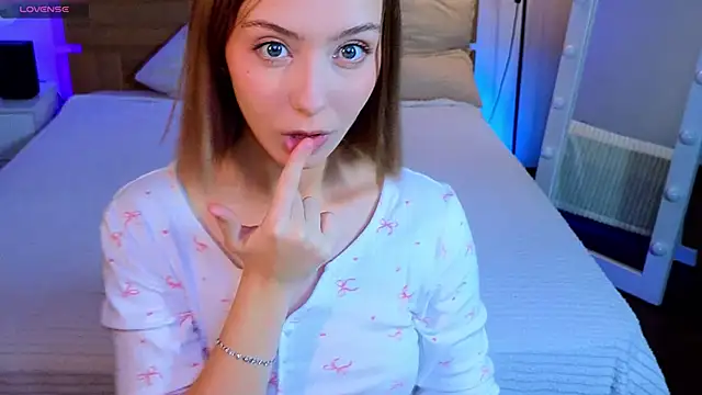 LumMina live sex cam