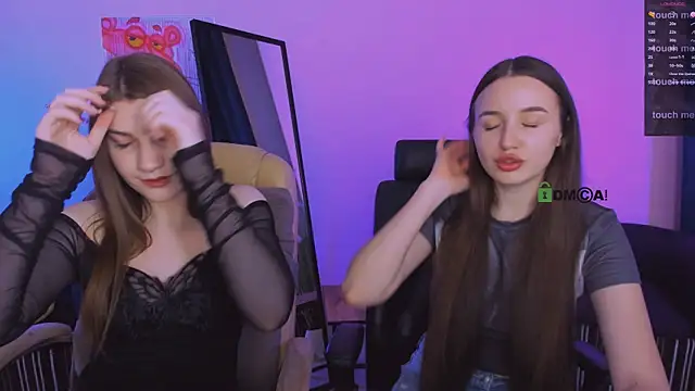 leslie_bird's cam snapshot