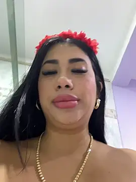 kiim_taaylor live sex cam