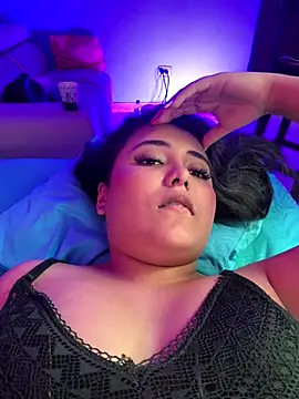 adventure_of_young_2's cam snapshot