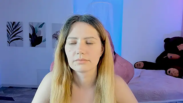 AleksaLaurent's cam snapshot