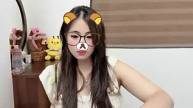 Amelia-babee's cam snapshot