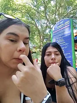 Carolina-petite's cam snapshot