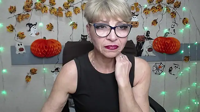 EllaBonito's cam snapshot