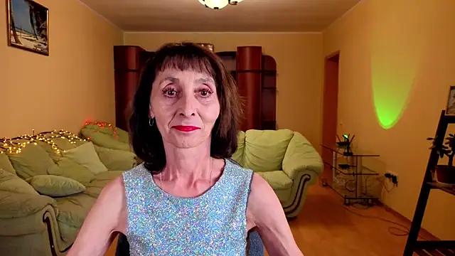 Angeline__Ann_ual_'s cam snapshot