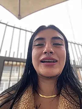 LilithPink_'s cam snapshot