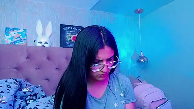 laurenelove's cam snapshot