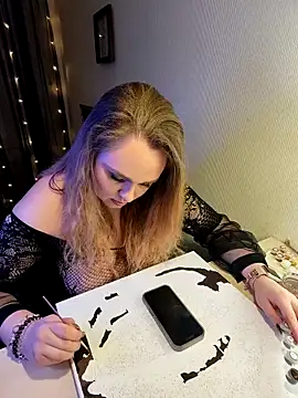 Juicy_PeachLux's cam snapshot