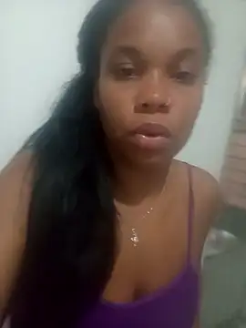 Prettahsantos29's cam snapshot