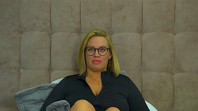 MariaNeumann's cam snapshot