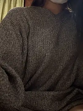 honey_pink_pepe's cam snapshot