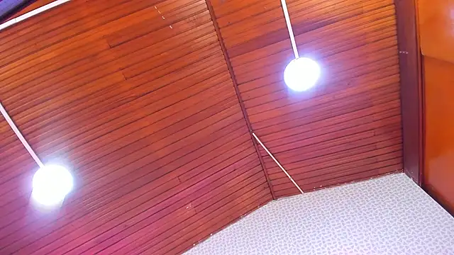 DaisySnugs1's cam snapshot