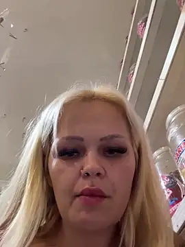 CherryXOX-'s cam snapshot