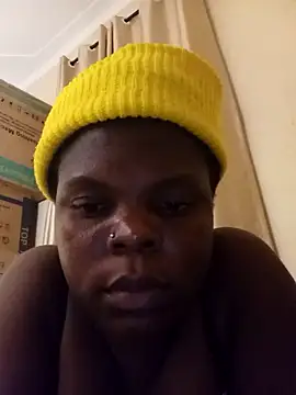 hairypussy254's cam snapshot