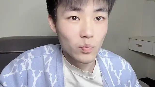 xiaoyang5200 live sex cam