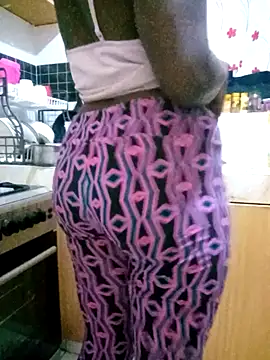 zainabsmile's cam snapshot