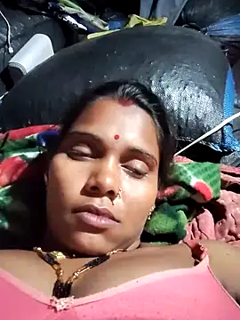 Katrina_kaif143's cam snapshot