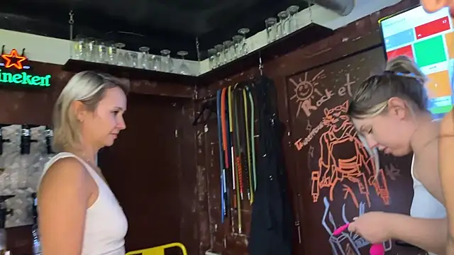 dirtypub's cam snapshot