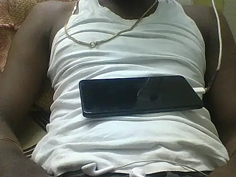 bas1cooks's cam snapshot