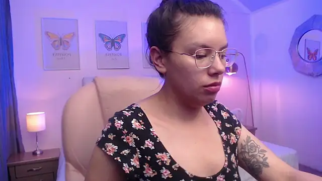 Cherryy_summer's cam snapshot