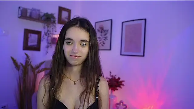 Gia_Paige18's cam snapshot