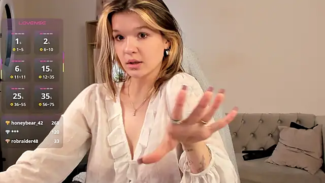 Kati_Li's cam snapshot