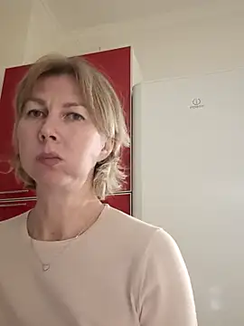 stellahere8's cam snapshot