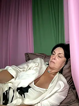 HotyEmily's cam snapshot