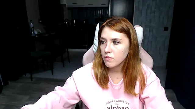 Reginasmilee's cam snapshot