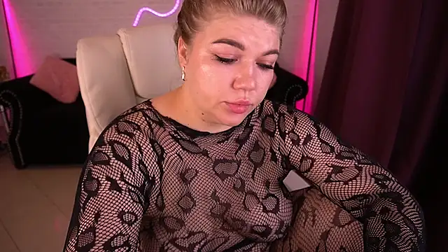 GabbieJay's cam snapshot