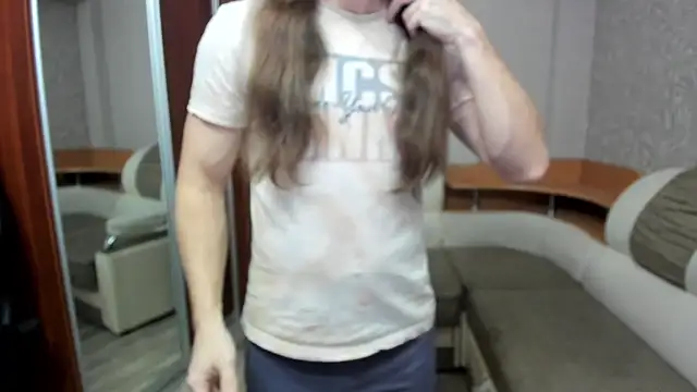 Marrymepls live sex cam