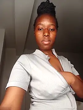 Oliviia_'s cam snapshot