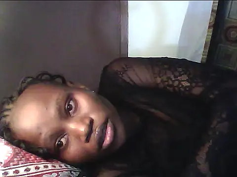 Sexyhotgal22's cam snapshot